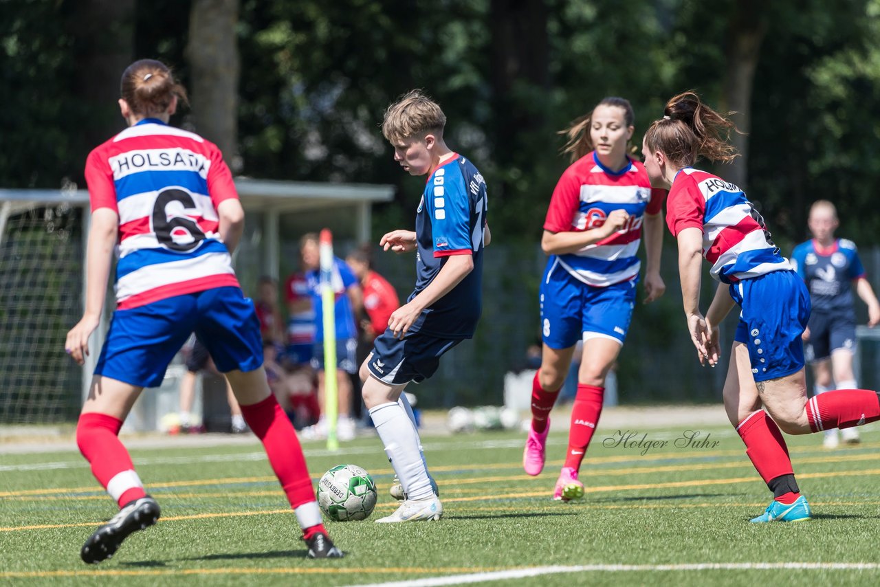 Bild 131 - wBJ Holsatia Elmshorn - VfL Pinneberg : Ergebnis: 1:4